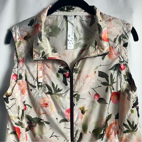 Oiselle Lightweight Floral Vest size M - Picture 4 of 7